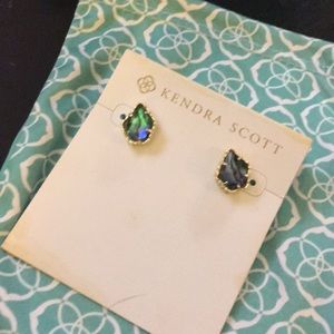 Kendra Scott ‘Tessa’ earrings in Abalone